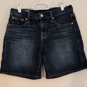 Gap 5" Girlfriend Short Mid Rise Dark Wash Denim Jean - Size 27/4
